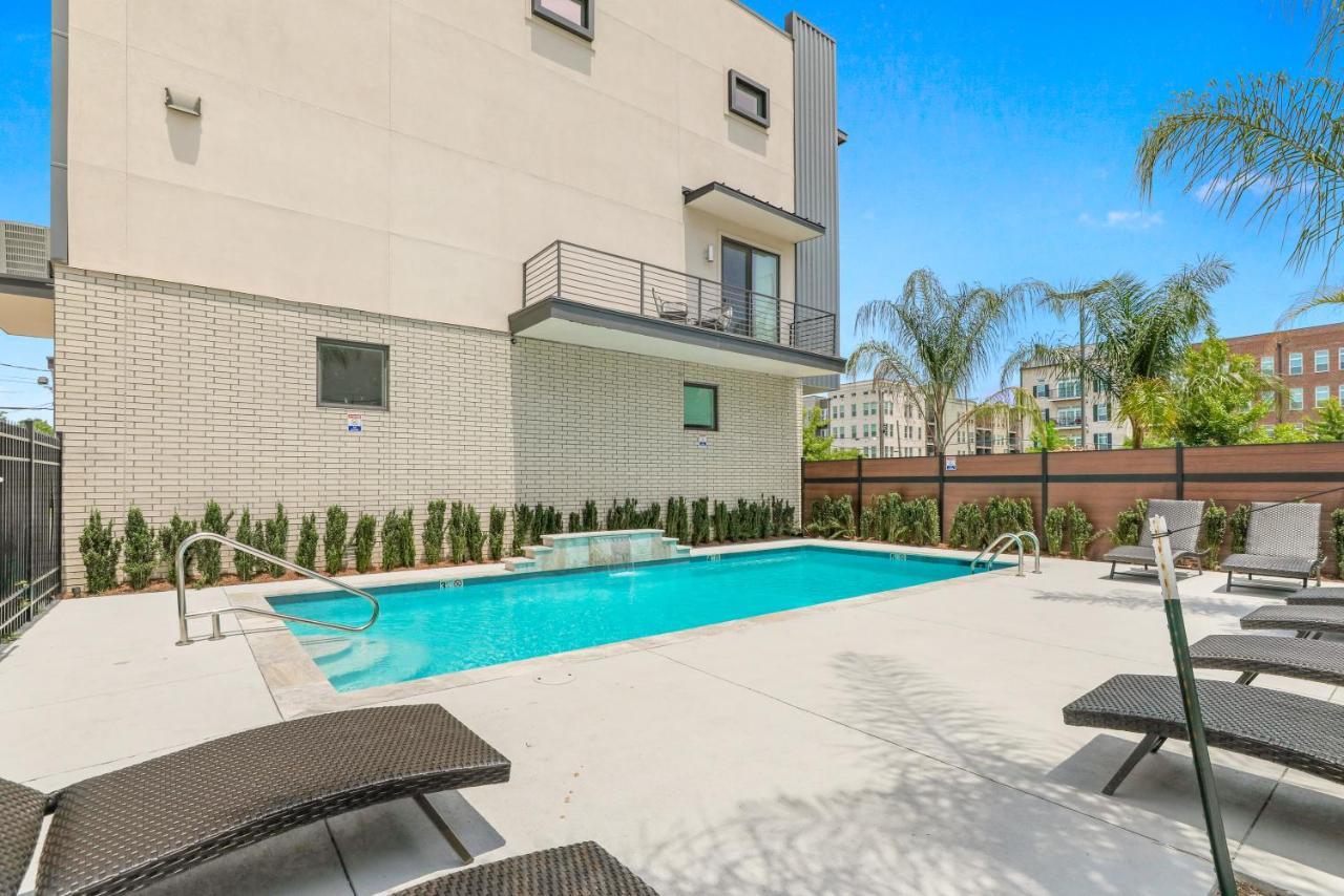 Stunning Townhouse With Amenities Villa New Orleans Exterior photo