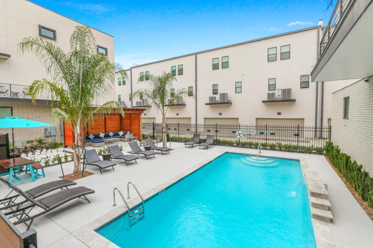Stunning Townhouse With Amenities Villa New Orleans Exterior photo