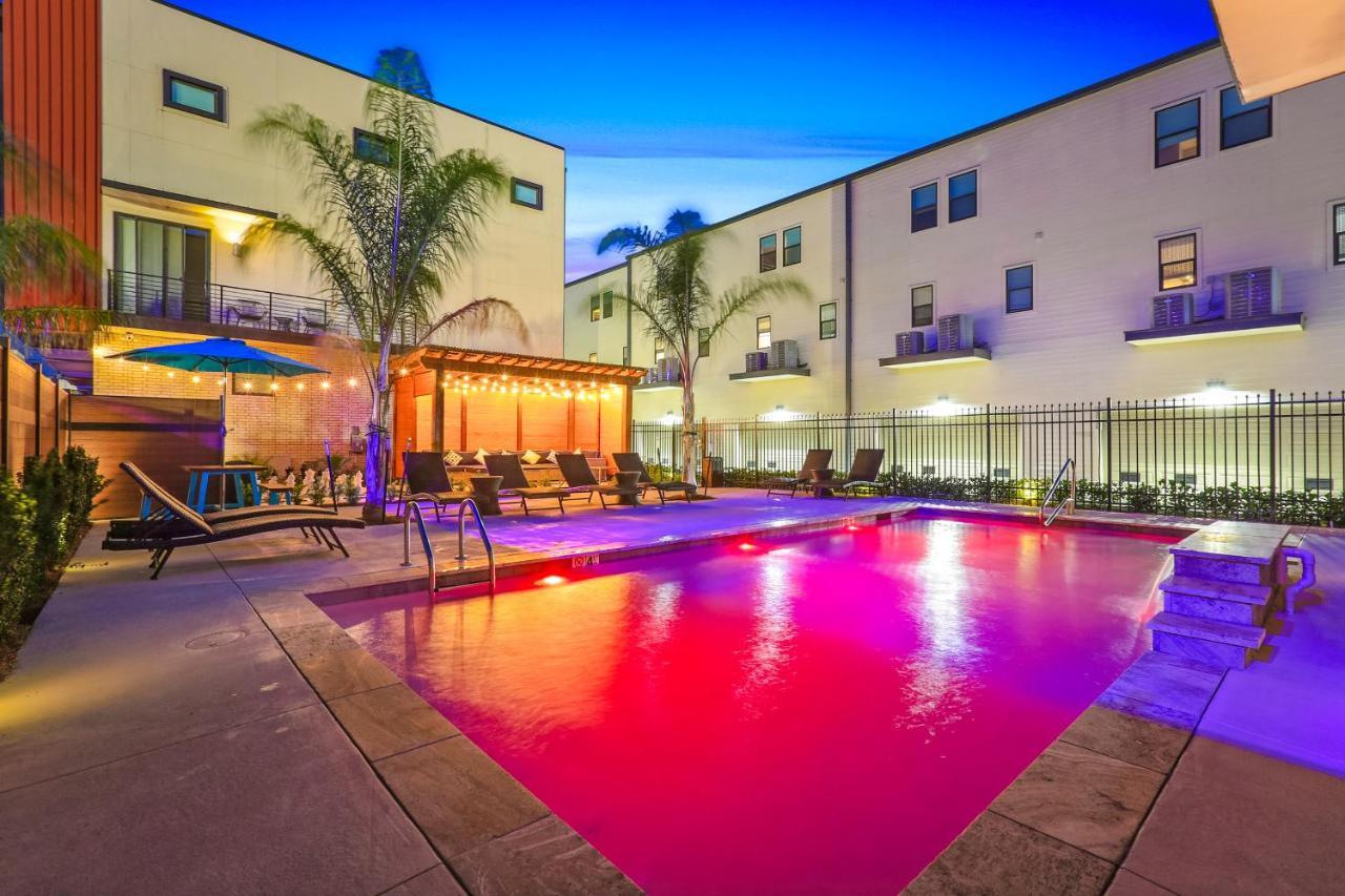 Stunning Townhouse With Amenities Villa New Orleans Exterior photo