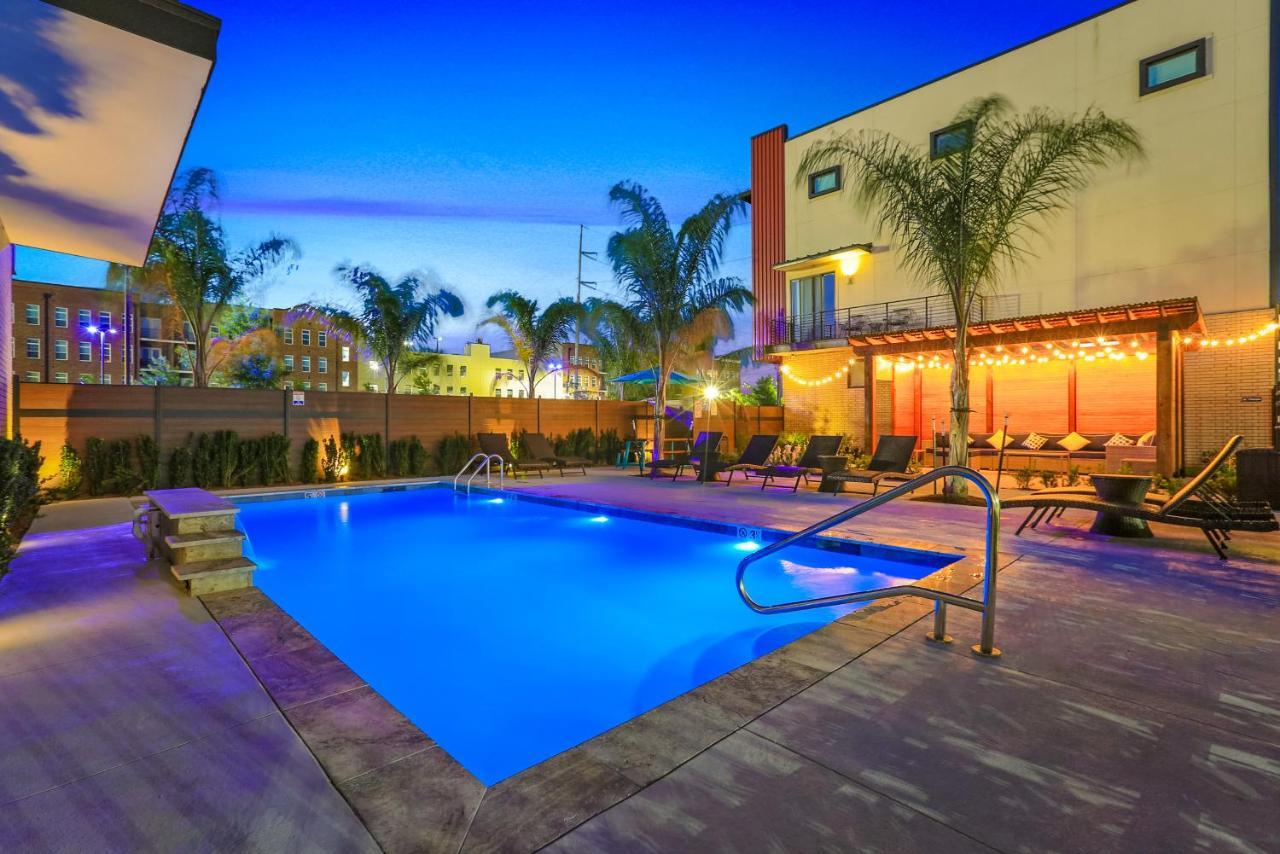 Stunning Townhouse With Amenities Villa New Orleans Exterior photo