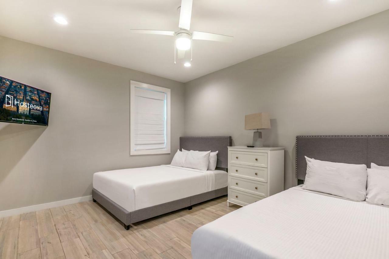 Stunning Townhouse With Amenities Villa New Orleans Exterior photo