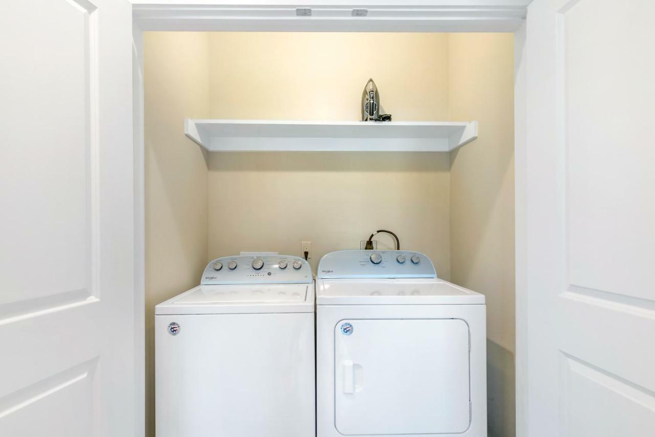 Stunning Townhouse With Amenities Villa New Orleans Exterior photo