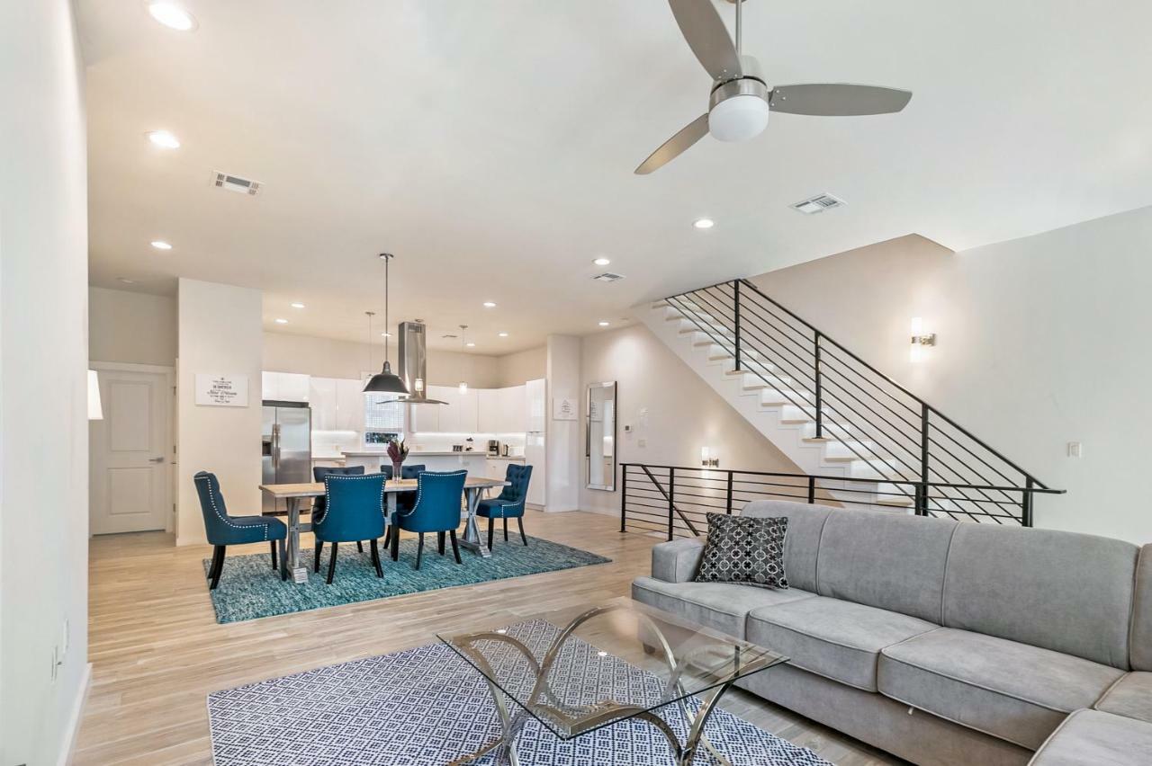 Stunning Townhouse With Amenities Villa New Orleans Exterior photo